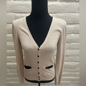 Size 6 H&M Light Beige Sweater with Black Highlights